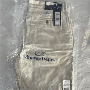 Vineyard Vines Men’s Stone Short